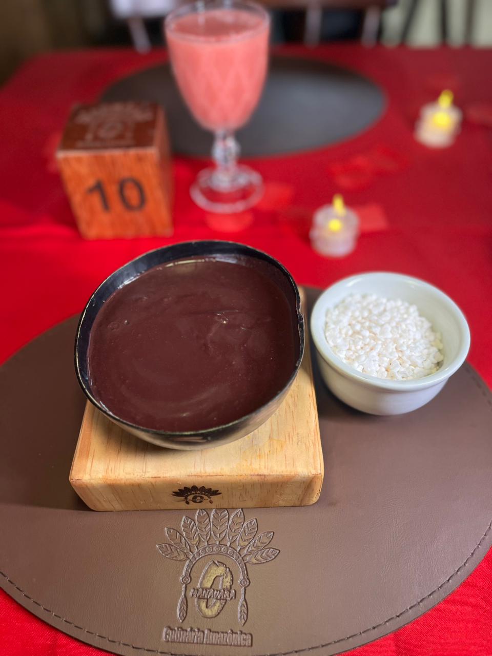 Açaí servido na cuia tradicional